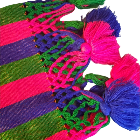 Large Woven Multi Color Knit Scarf/Wrap - Picture 4 of 6